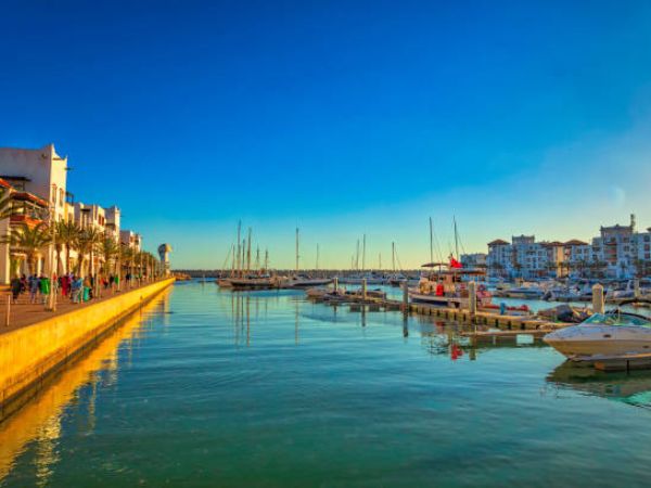 Lire la suite à propos de l’article UNE JOURNÉE AU DÉPART DE AGADIR